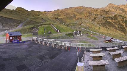 Cauterets: Terrase du Lys (n-py.com)