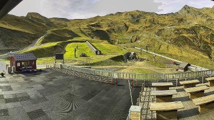 Cauterets: Terrase du Lys (n-py.com)