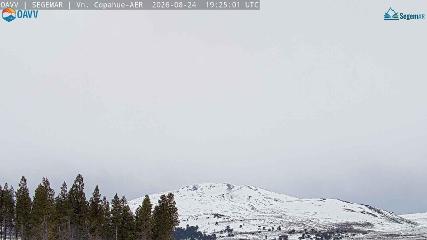 Caviahue: Copahue (Webcams.volcanodiscover.com)