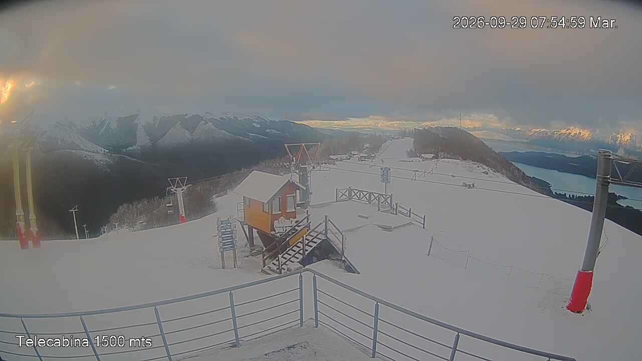 Webcam Cerro Bayo: Telecabina 1500