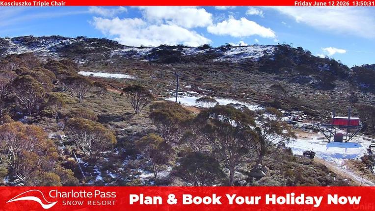 Webcam Charlotte Pass: Kosciuszko triple chair