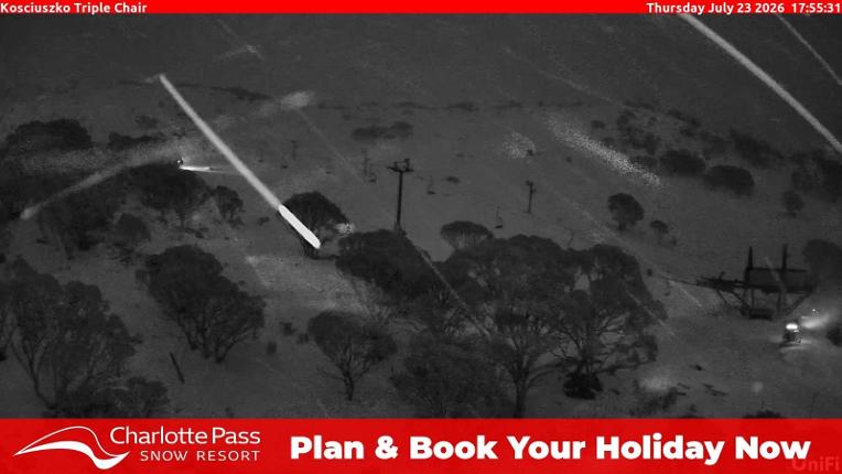 Webcam Charlotte Pass: Kosciuszko triple chair