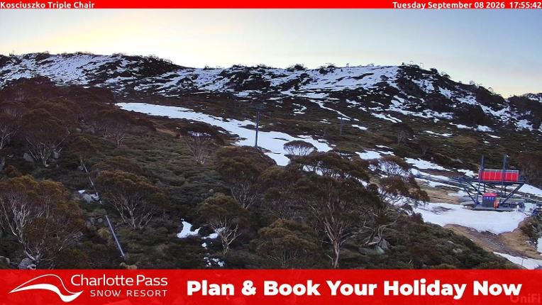 Webcam Charlotte Pass: Kosciuszko triple chair