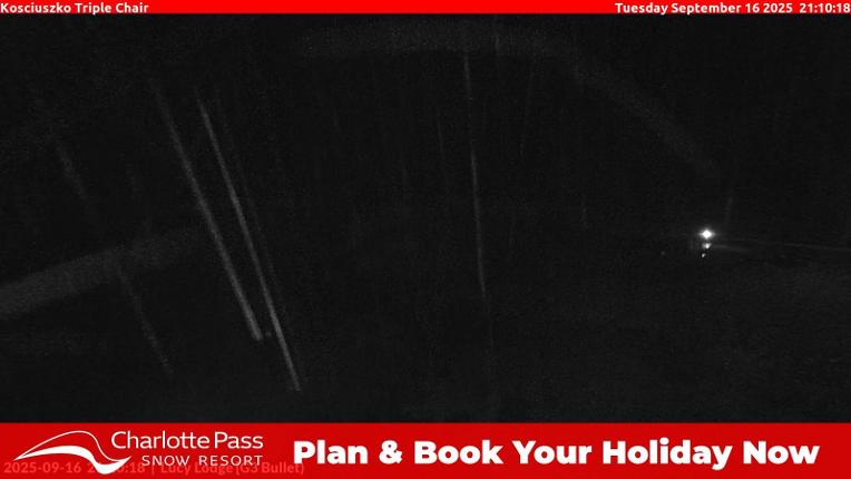 Webcam Charlotte Pass: Kosciuszko triple chair