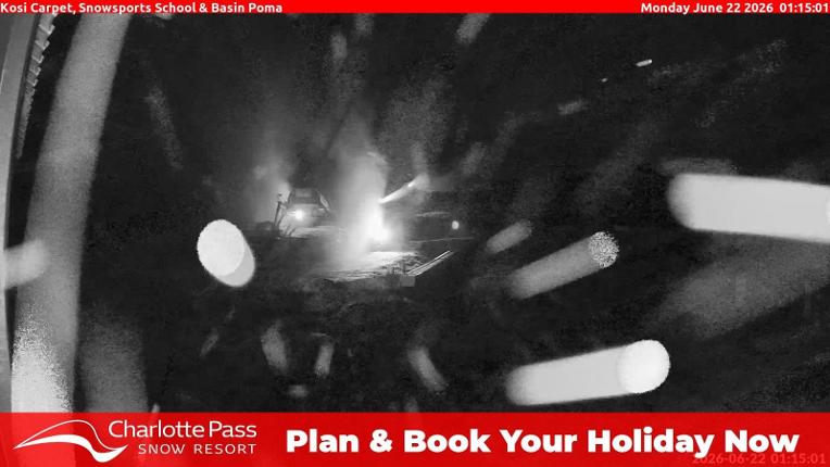 Webcam Charlotte Pass: Kosi carpet