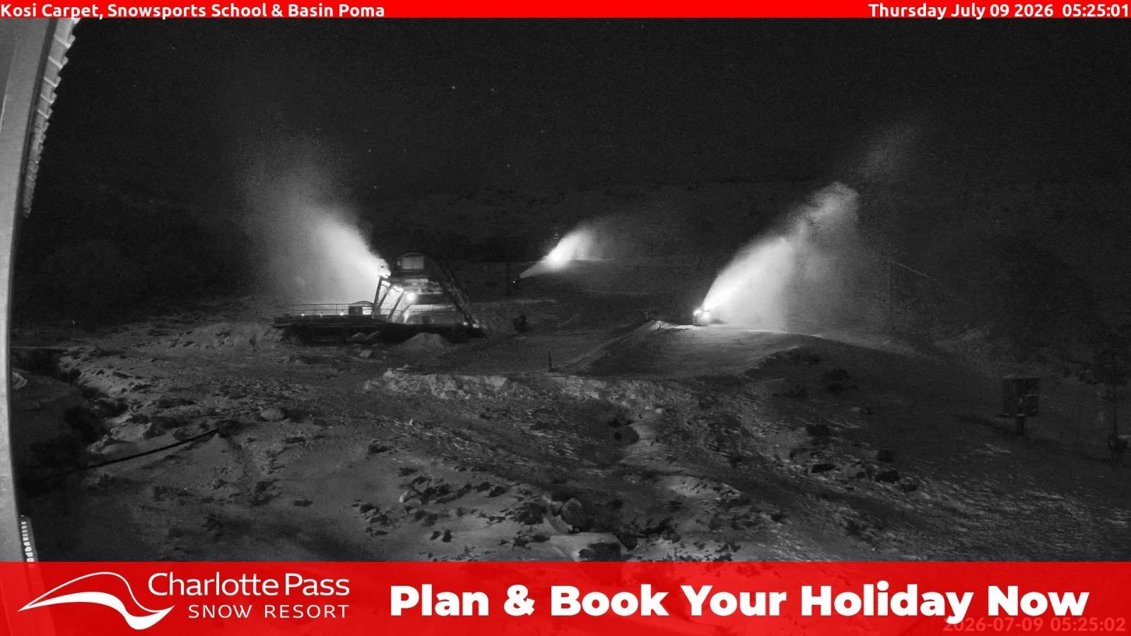 Webcam Charlotte Pass: Kosi carpet
