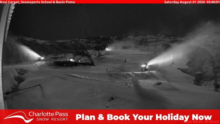 Webcam Charlotte Pass: Kosi carpet