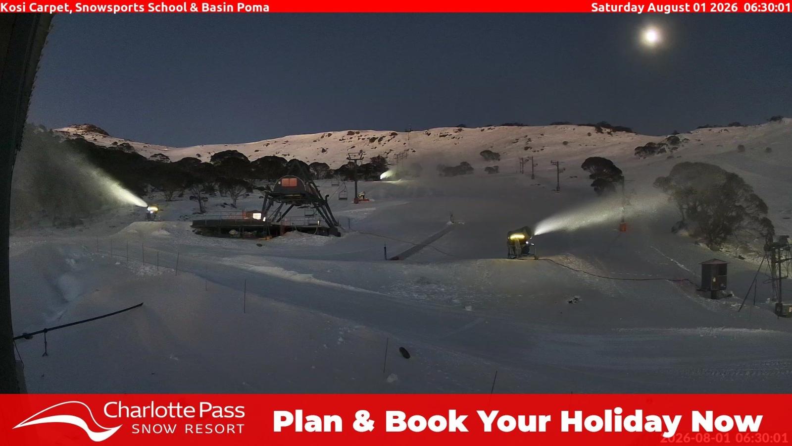 Webcam Charlotte Pass: Kosi carpet