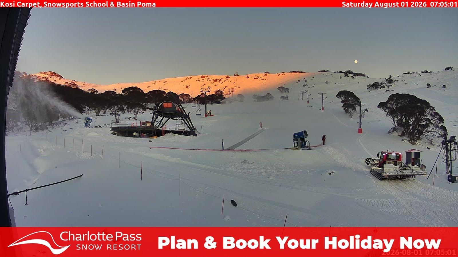 Webcam Charlotte Pass: Kosi carpet