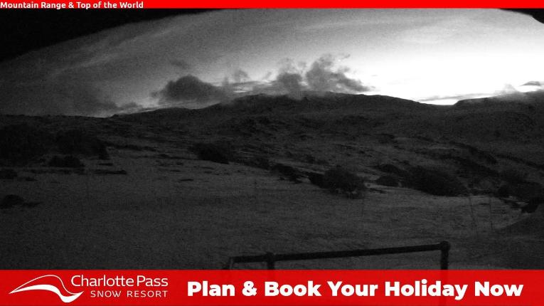 Webcam Charlotte Pass: Mountain Range