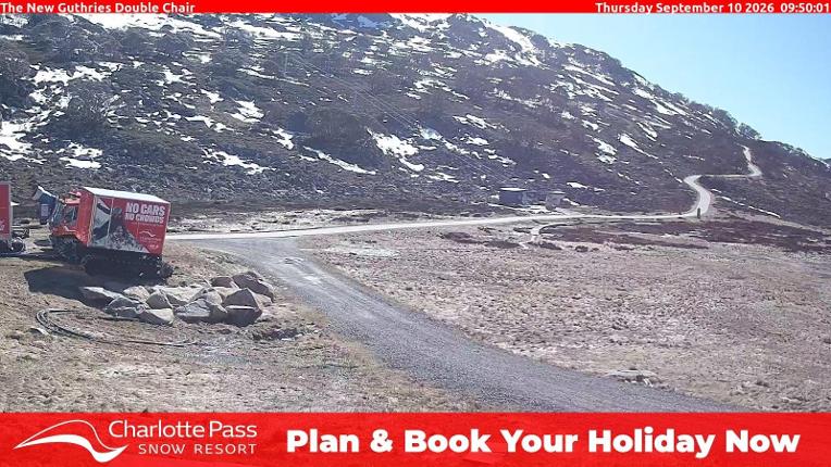 Webcam Charlotte Pass: Mountain Range