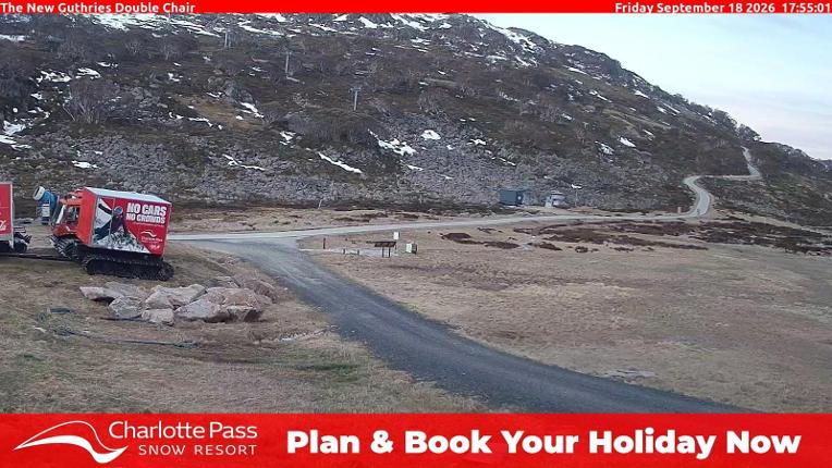 Webcam Charlotte Pass: Mountain Range