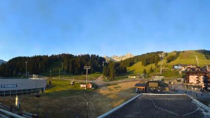 Courchevel: La Croisette (courchevel.com)