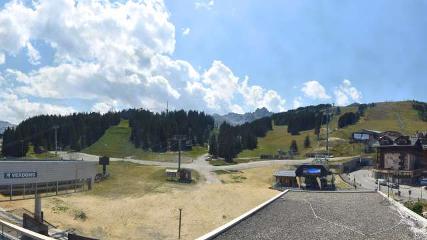 Courchevel: La Croisette (courchevel.com)