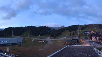 Courchevel: La Croisette (courchevel.com)