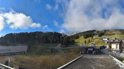 Courchevel: La Croisette (courchevel.com)