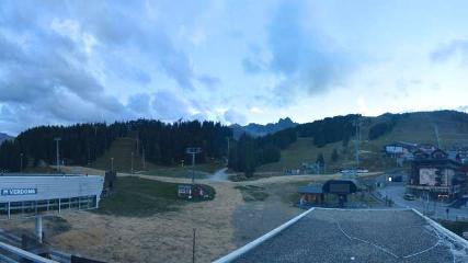 Courchevel: La Croisette (courchevel.com)