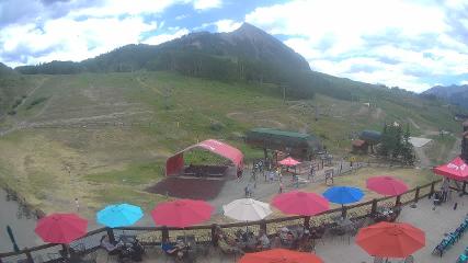 Crested Butte: Base area (skicb.com)