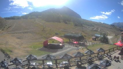 Crested Butte: Base area (skicb.com)