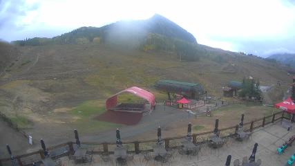 Crested Butte: Base area (skicb.com)