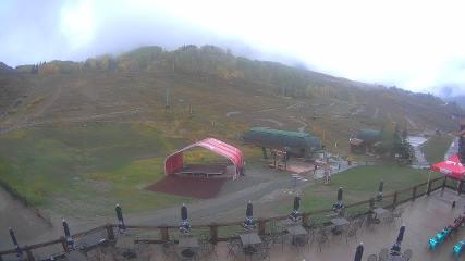 Crested Butte: Base area (skicb.com)