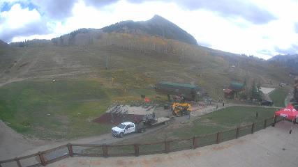 Crested Butte: Base area (skicb.com)