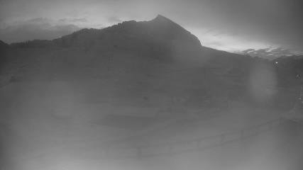 Crested Butte: Base area (skicb.com)