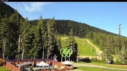 Cypress Mountain: Olympic Plaza (cypressmountain.com)