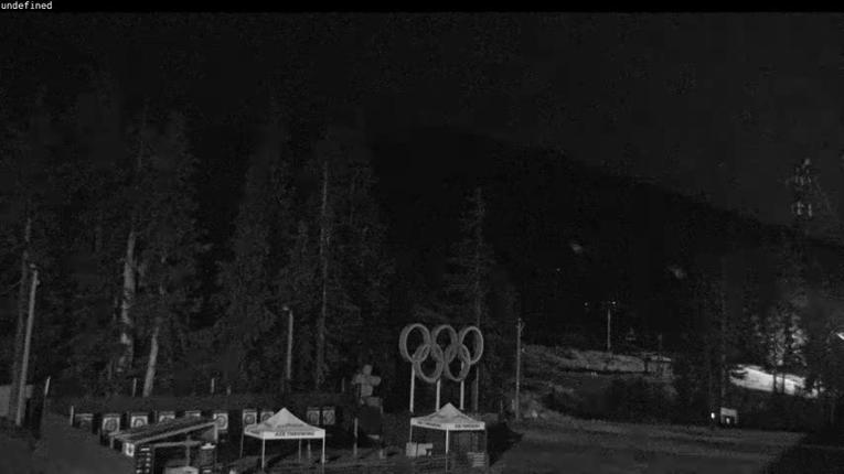 Webcam Cypress Mountain: Olympic Plaza