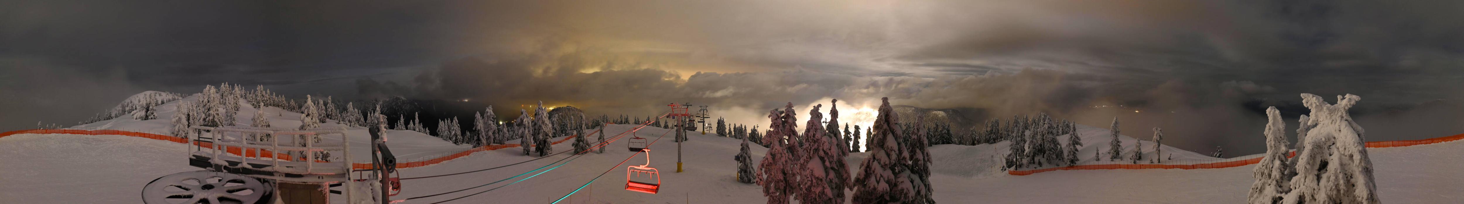 Webcam Cypress Mountain: Top of Ski Chair