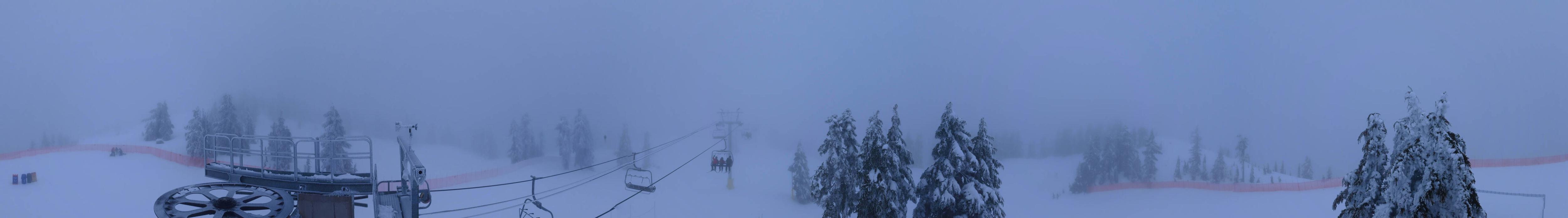 Webcam Cypress Mountain: Top of Ski Chair