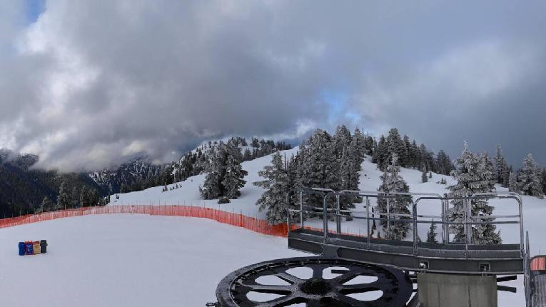Webcam Cypress Mountain: Top of Ski Chair