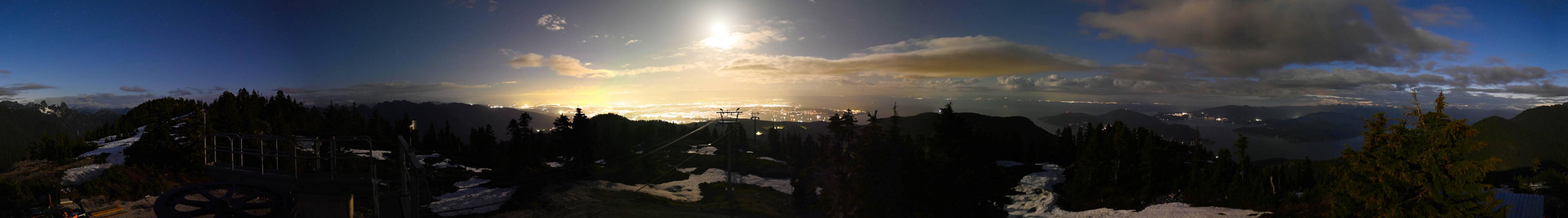 Webcam Cypress Mountain: Top of Ski Chair