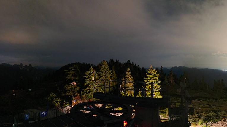Webcam Cypress Mountain: Top of Ski Chair