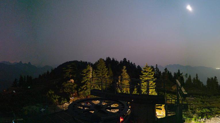 Webcam Cypress Mountain: Top of Ski Chair