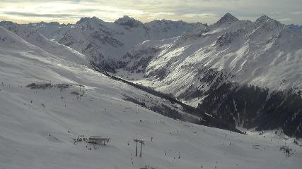 Davos Jakobshorn: Blick jatzhütte (davos.ch)