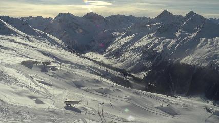 Davos Jakobshorn: Blick jatzhütte (davos.ch)