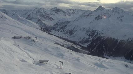 Davos Jakobshorn: Blick jatzhütte (davos.ch)