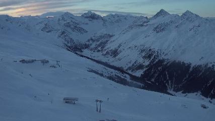 Davos Jakobshorn: Blick jatzhütte (davos.ch)