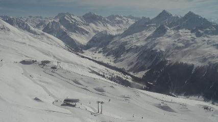 Davos Jakobshorn: Blick jatzhütte (davos.ch)