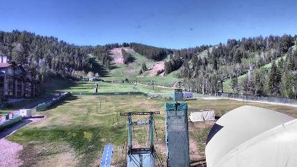 Deer Valley: Snow park lodge (deervalley.com)