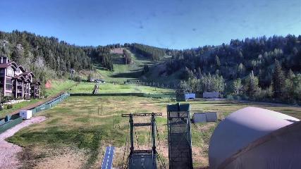 Deer Valley: Snow park lodge (deervalley.com)