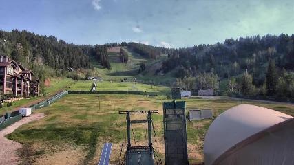 Deer Valley: Snow park lodge (deervalley.com)