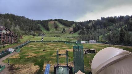 Deer Valley: Snow park lodge (deervalley.com)