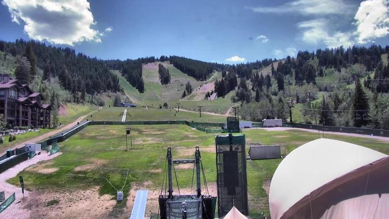 Webcam Deer Valley: Snow park lodge