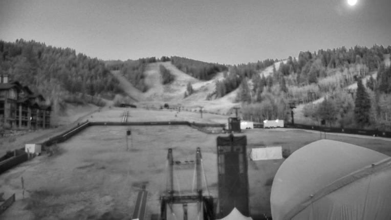Webcam Deer Valley: Snow park lodge
