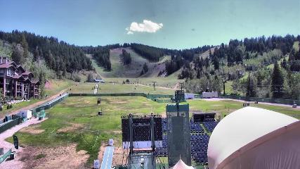Deer Valley: Snow park lodge (deervalley.com)
