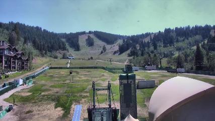 Deer Valley: Snow park lodge (deervalley.com)