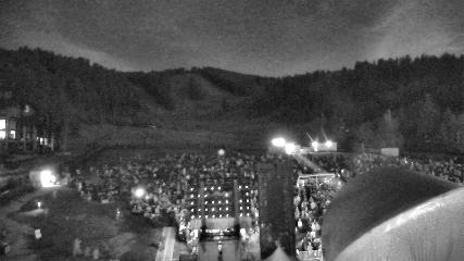Deer Valley: Snow park lodge (deervalley.com)
