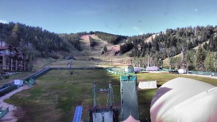 Deer Valley: Snow park lodge (deervalley.com)